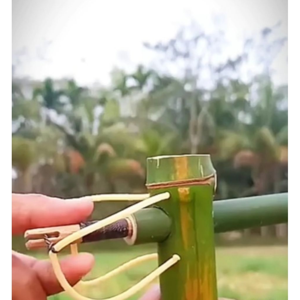 ketapel dari bambu+peluru