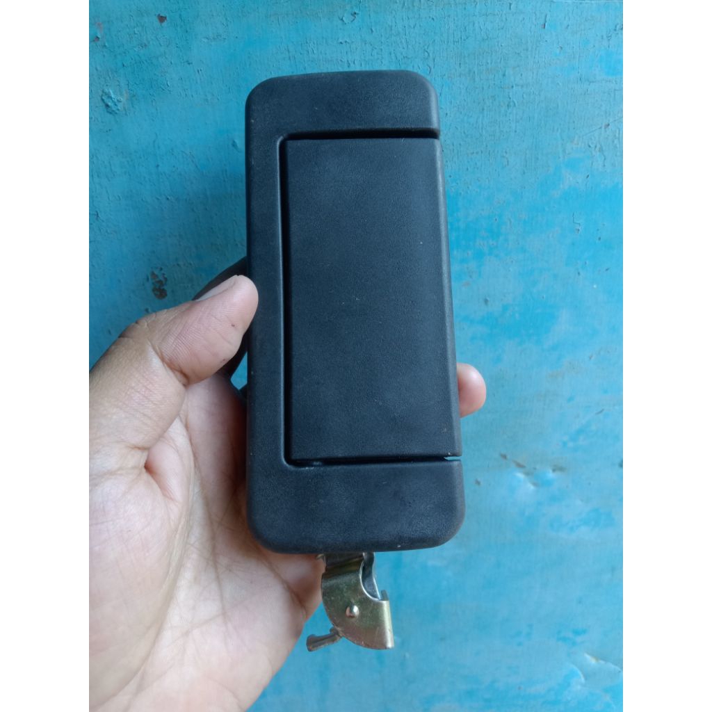 Handle luar pintu tengah sliding granmax luxio