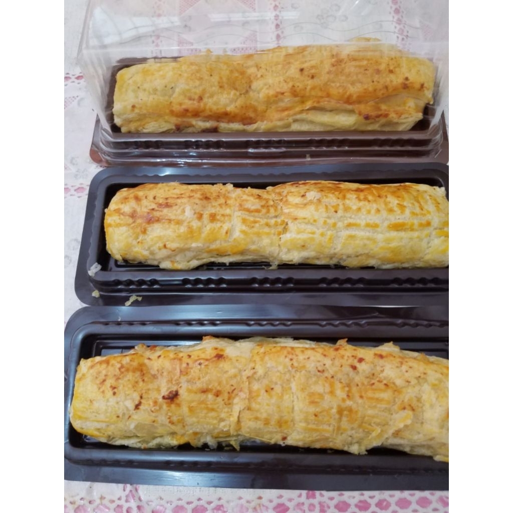 

Picnic Roll / SosisBrood Daging Sapi