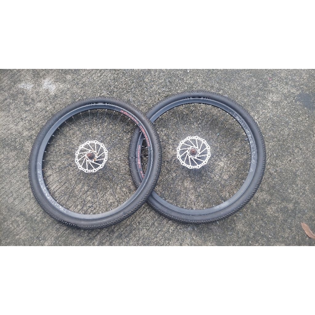 wheelset sepasang mtb 26" bekas velg alloy