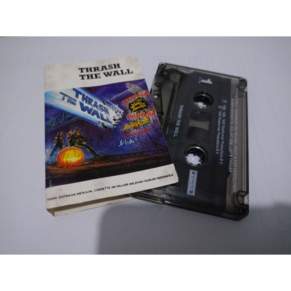 kaset thrash the wall roadrunner recs