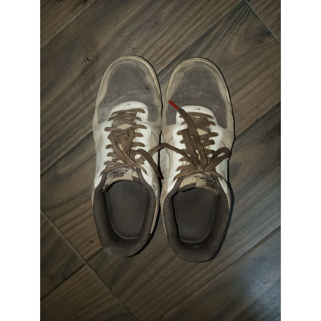 SEPATU NIKE AIR FORCE 1 ORIGINAL LIMITED EDITION PRELOVED