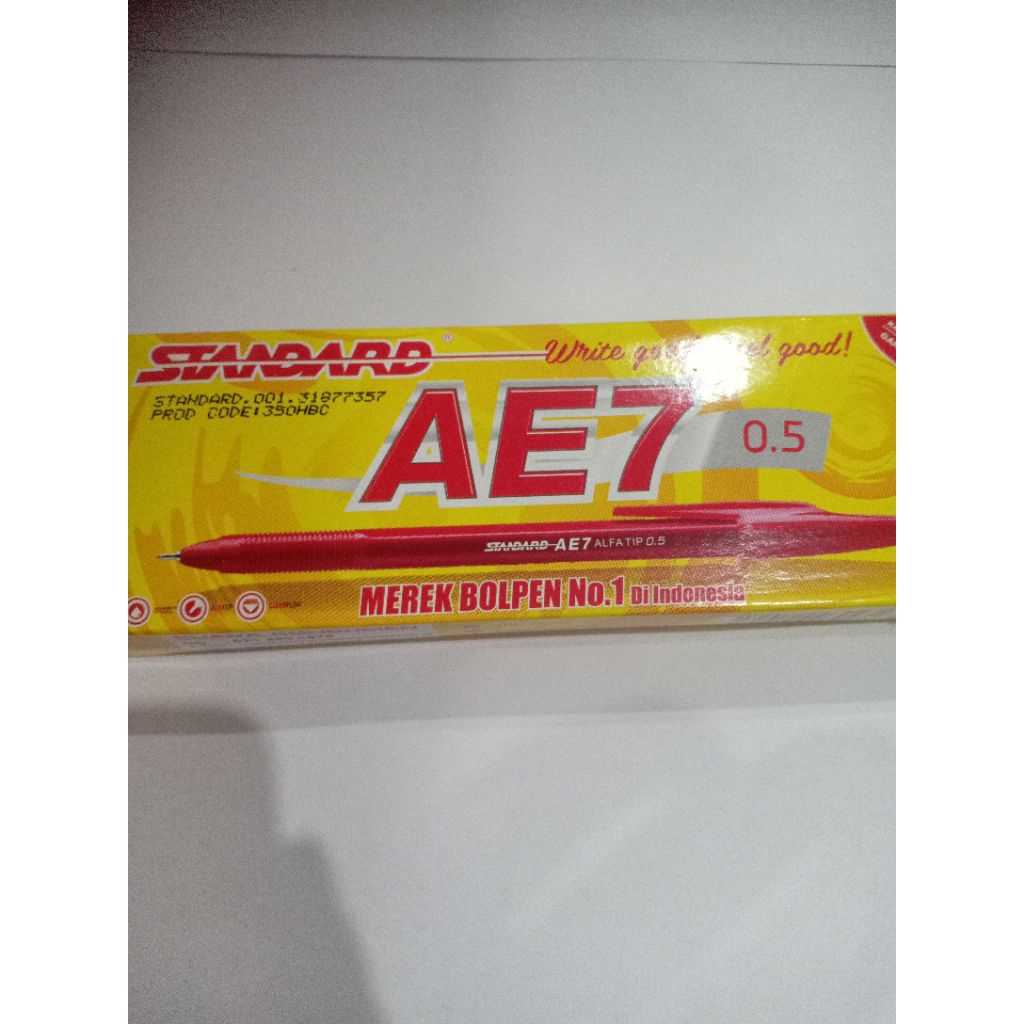 

bolpen standart AE-7 merah