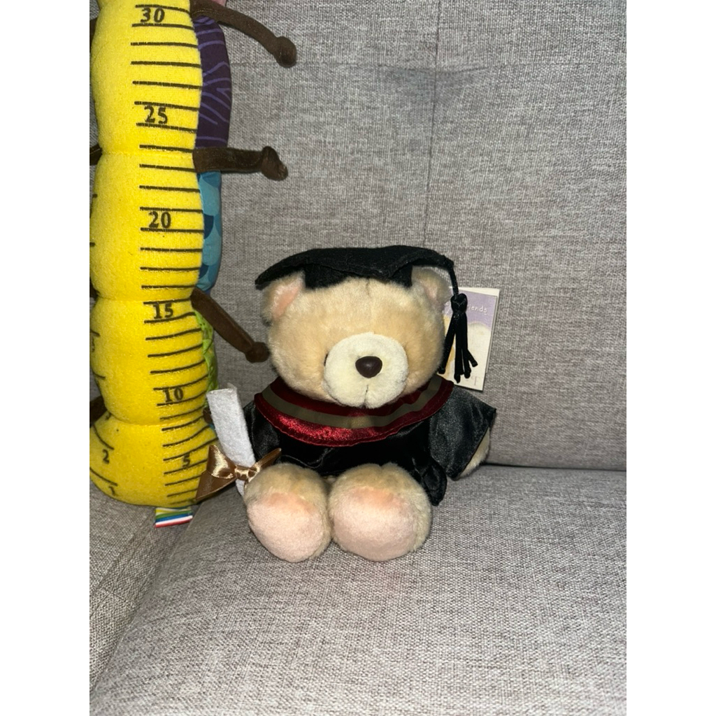 Boneka forever friends wisuda ori hallmark