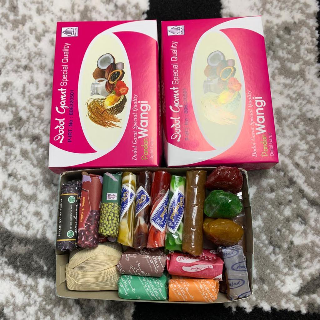 

DODOL GARUT ASLI 650gr ORIGINAL ENAK LEGIT MANIS MURAH LANGSUNG DARI PABRIK