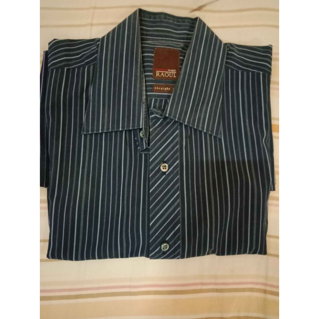 Kemeja Pria Raoul Preloved