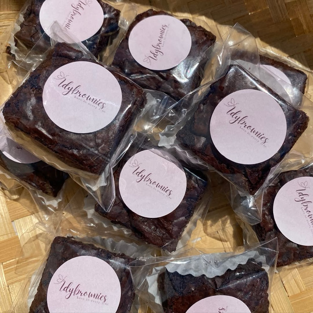 

fudgy brownies slice / brownies potong