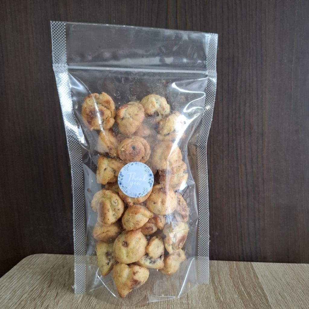 

Soes Coklat kering