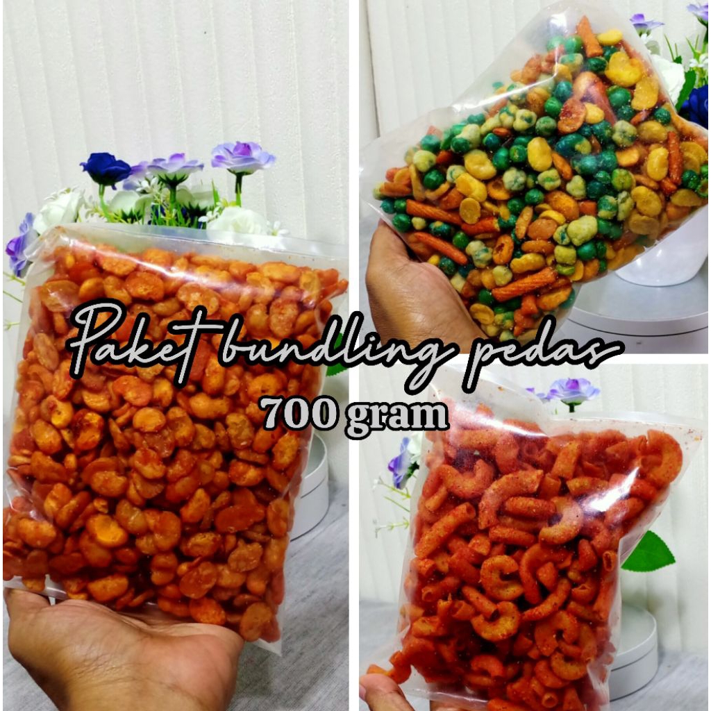 

paket bundling pedas 700 gram , Snack makanan ringan , camilan cemilan koro pedas ,makaraoni pedas , kacang campur