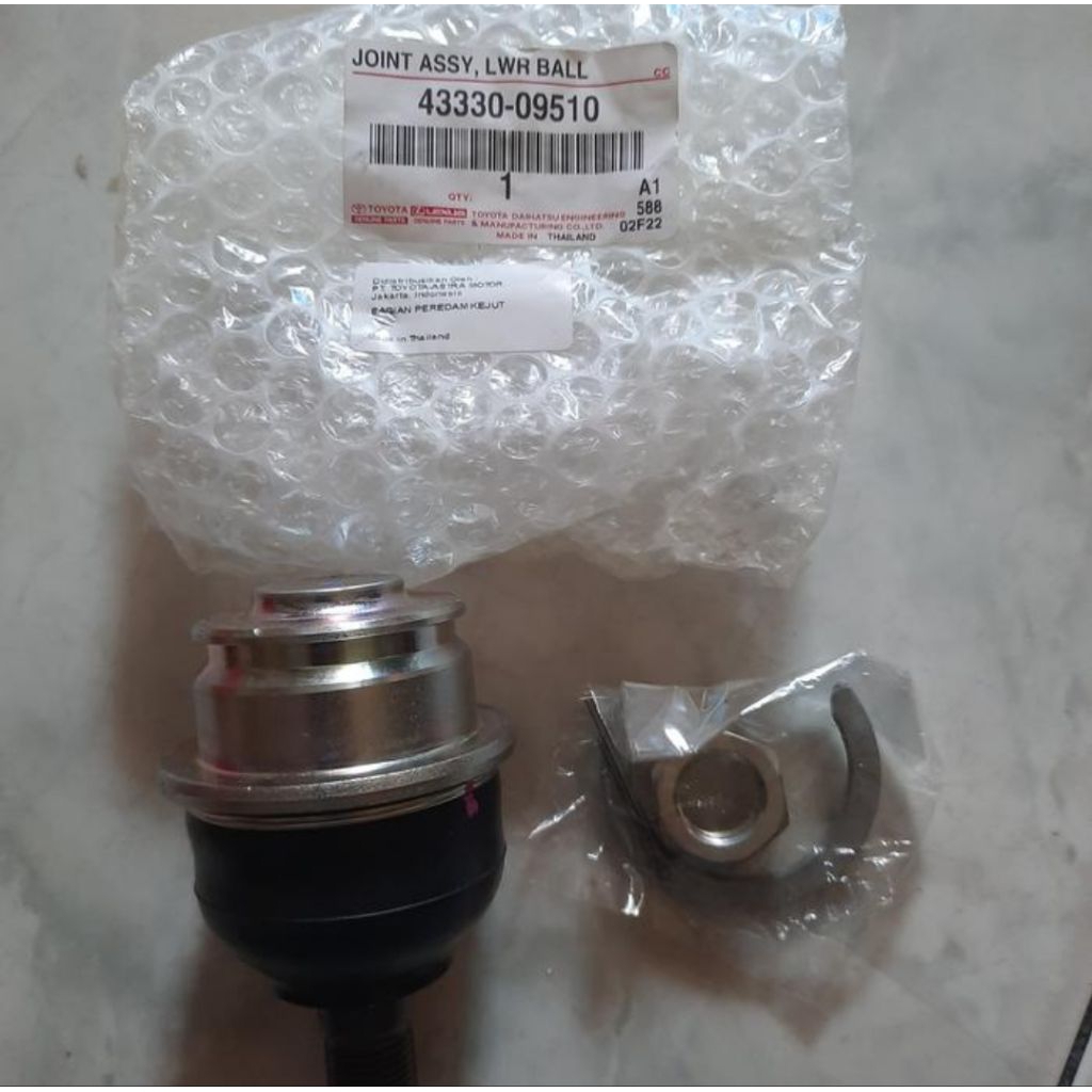 ball joint bawah Innova reborn 2016-2020 original