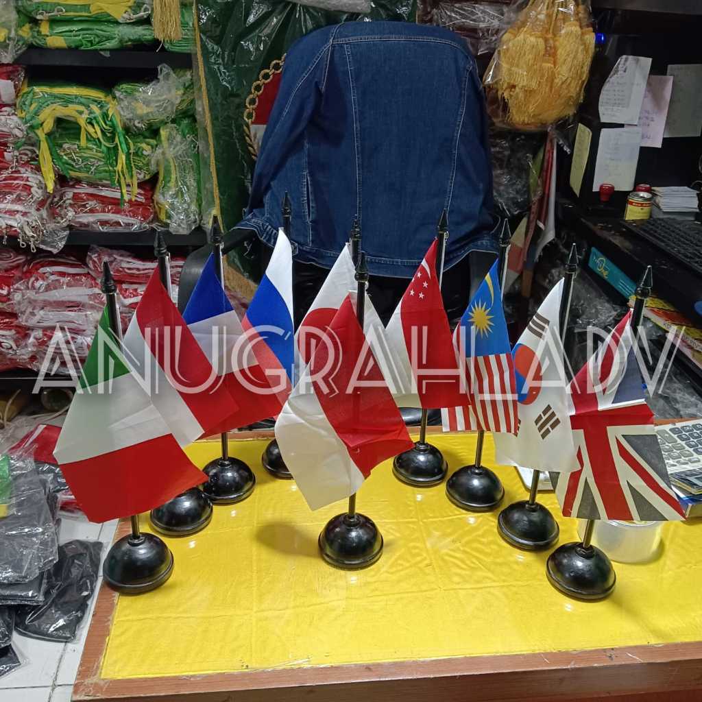 

Bendera Meja MERAH PUTIH Bahan Satin Ready Stok + Tiang Vandel