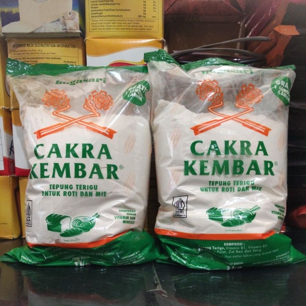 

Tepung Cakra Kembar Bogasari Kemasan 1kg