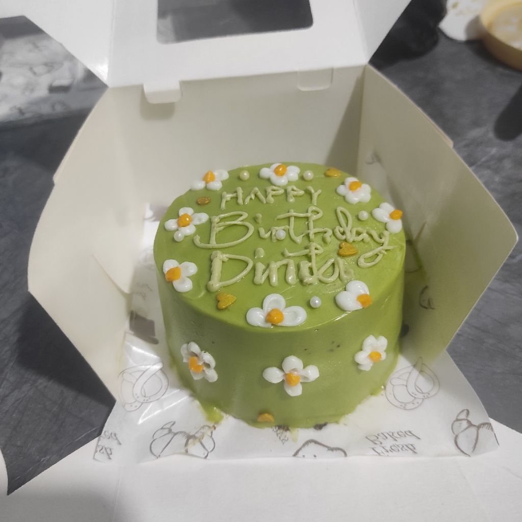 

Nunas Birthday Bento Mini Cake, Kue Ulang Tahun UK 12, Banyuwangi