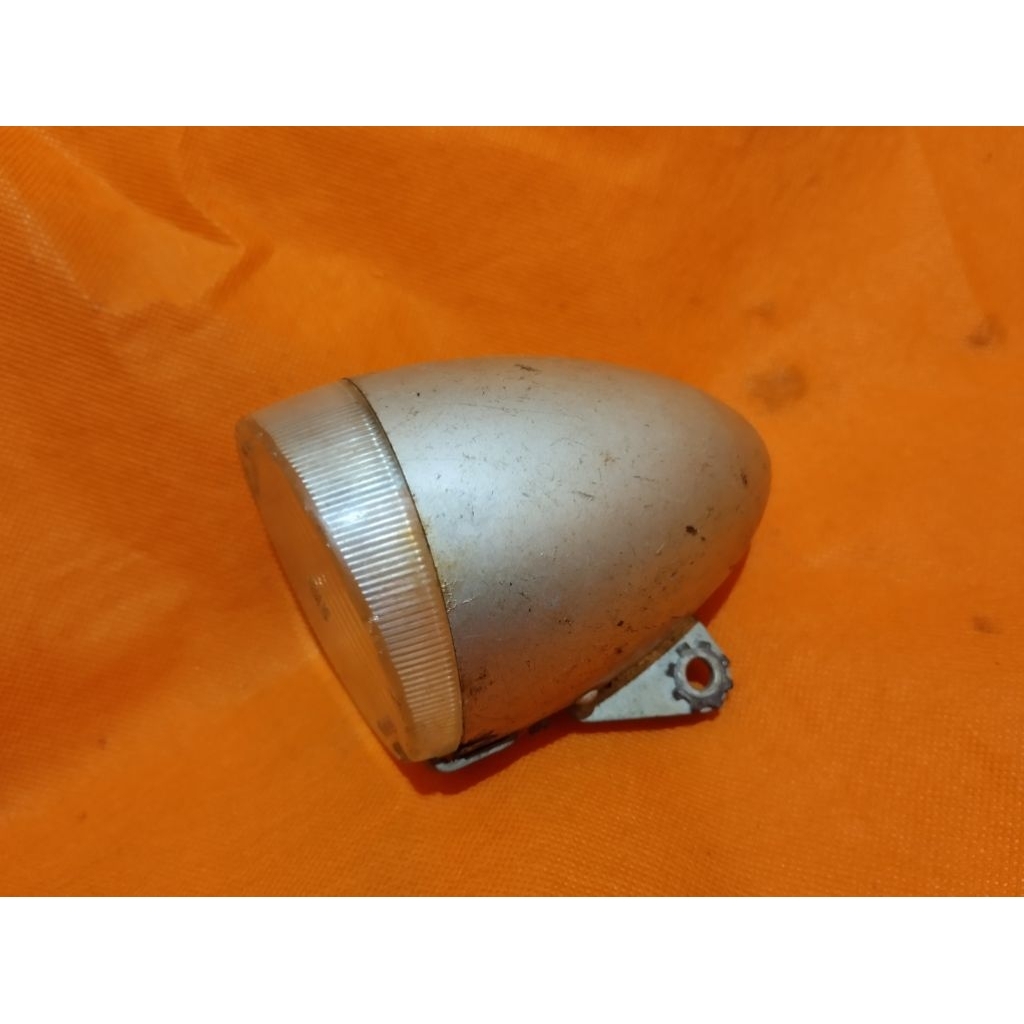 Lampu sepeda onthel tua merk Ruhla made in Germany