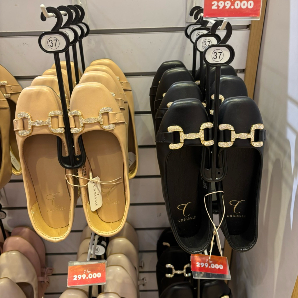 flatshoes buckle chrissie payless sale