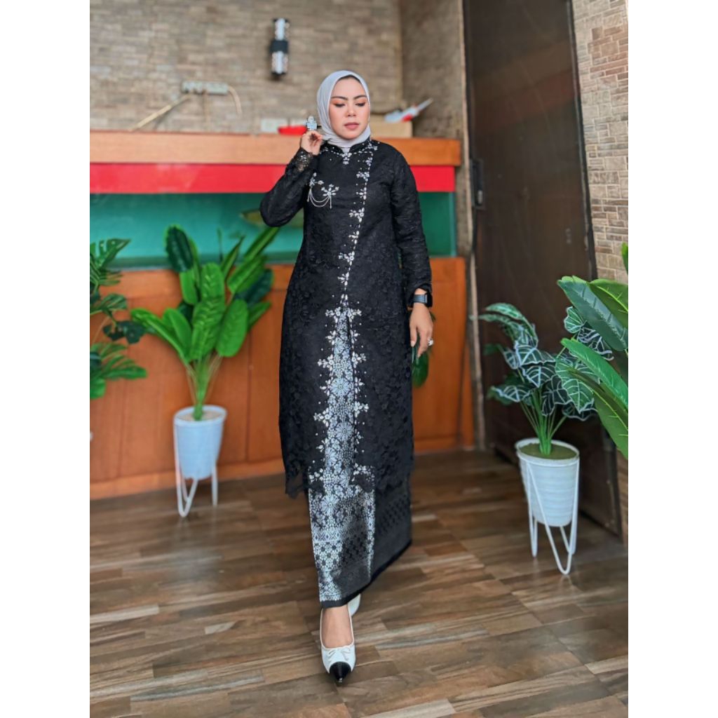 Set kabaya tunik jangan/stelan kabaya kretek/kebaya wisuda/kebaya kondangan /by mira jaya