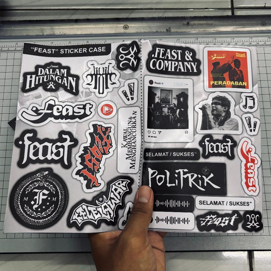 

Stiker Indie FEAST 27 Pcs Band Sticker pack feast band sudah terpotong Stiker Anti Air Anti Luntur