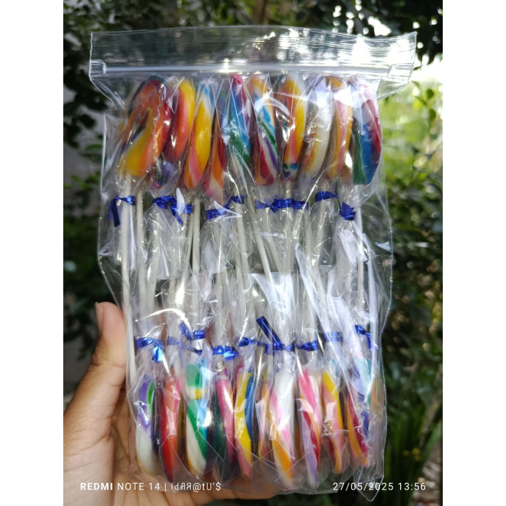 

permen Lollypop 4,5 cm isi: 20