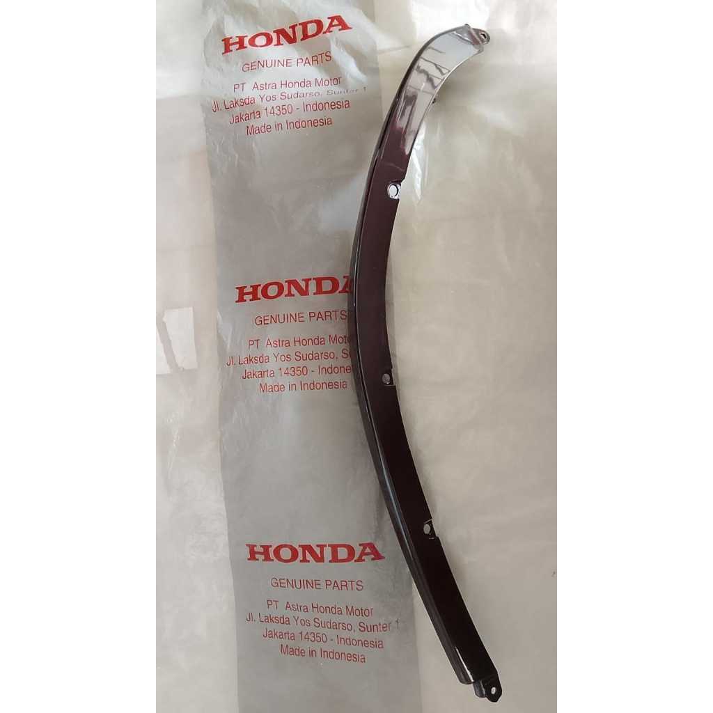 Garnis sayap lis sayap kiri scoopy karbu