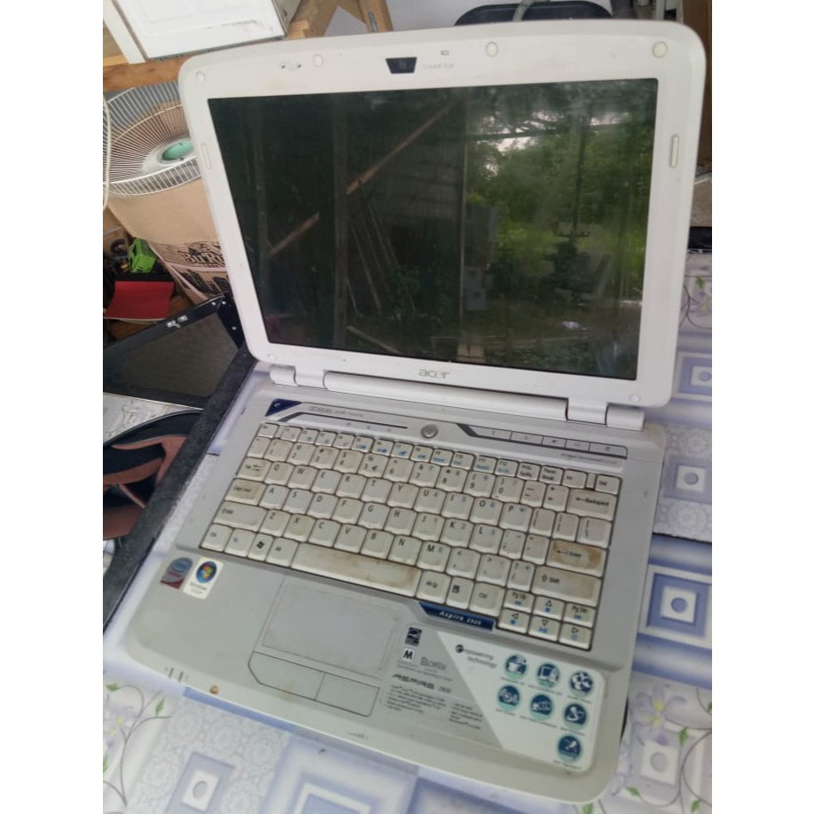 Laptop Acer 2920 Kondisi HIDUP namun tidak Tampil Ex. Kantor
