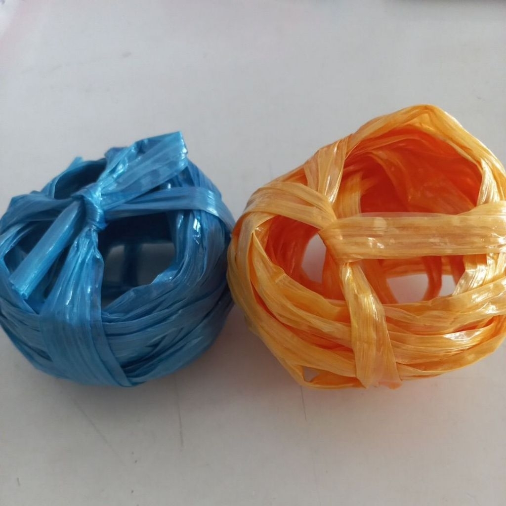 

Tali Rafia kecil | Tali Rapia | Tali palstik