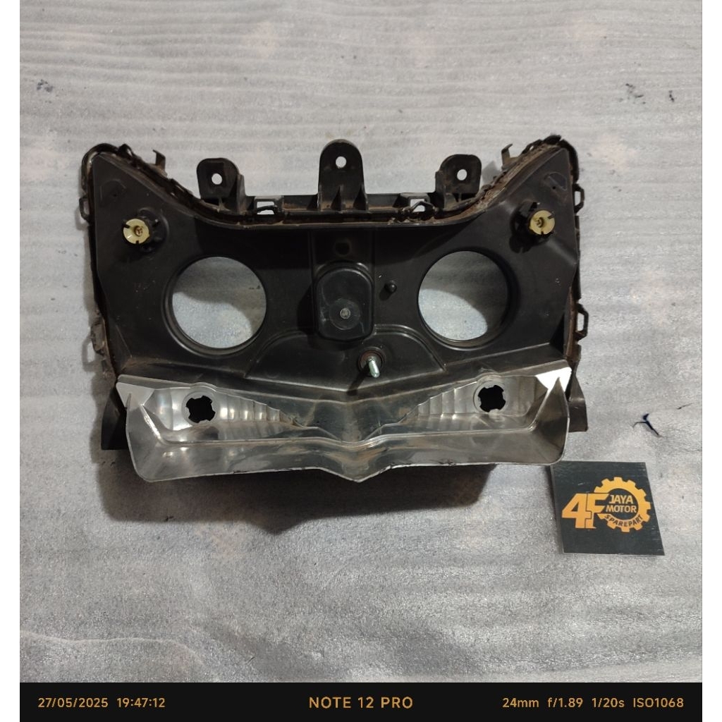 batok housing lampu depan vario125 old