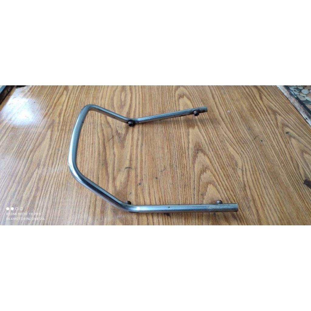 Behel belakang yamaha V80 Excellent/ yamaha superdeluxe original / begel yamaha V80 / yamaha superde