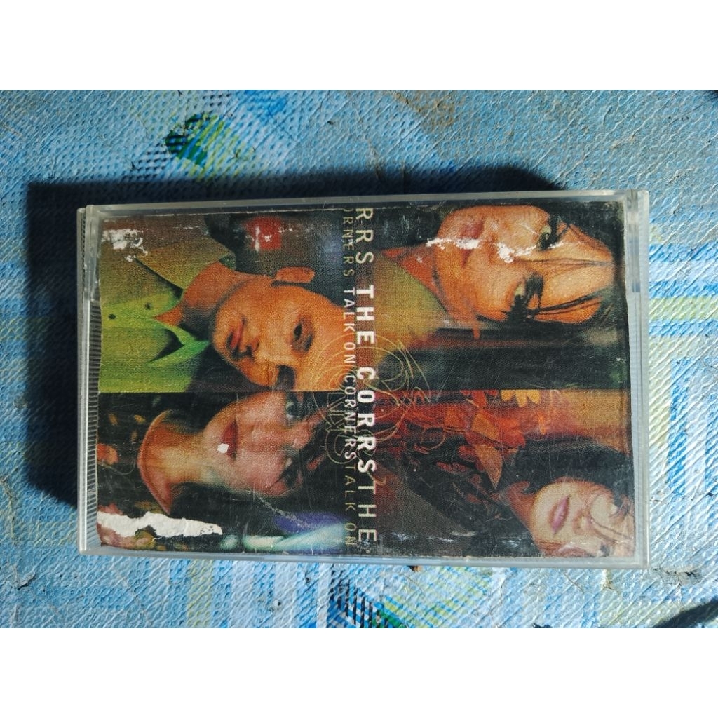kaset Pita The Corrs Talk On Corners / Kaset Pita The Corrs