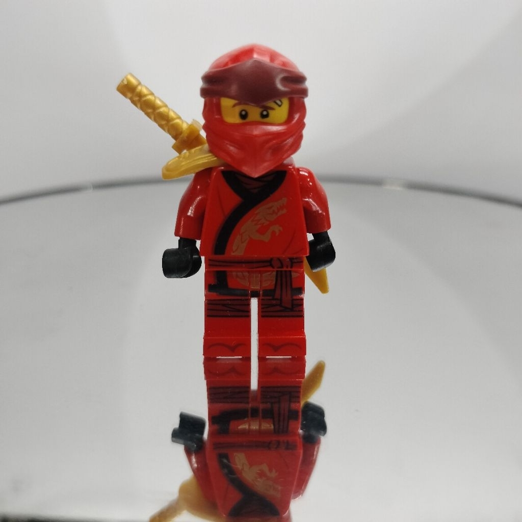 Minifigure Lego Ori Ninjago Kai Legacy With Pearl Gold Armor Shoulder Pad and sword Sesuai Foto - nj