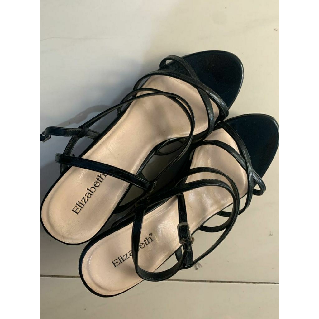 (Preloved) Wedges 9 cm Elizabeth