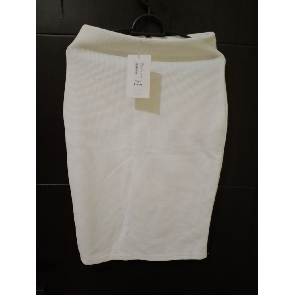 Rok span pendek putih