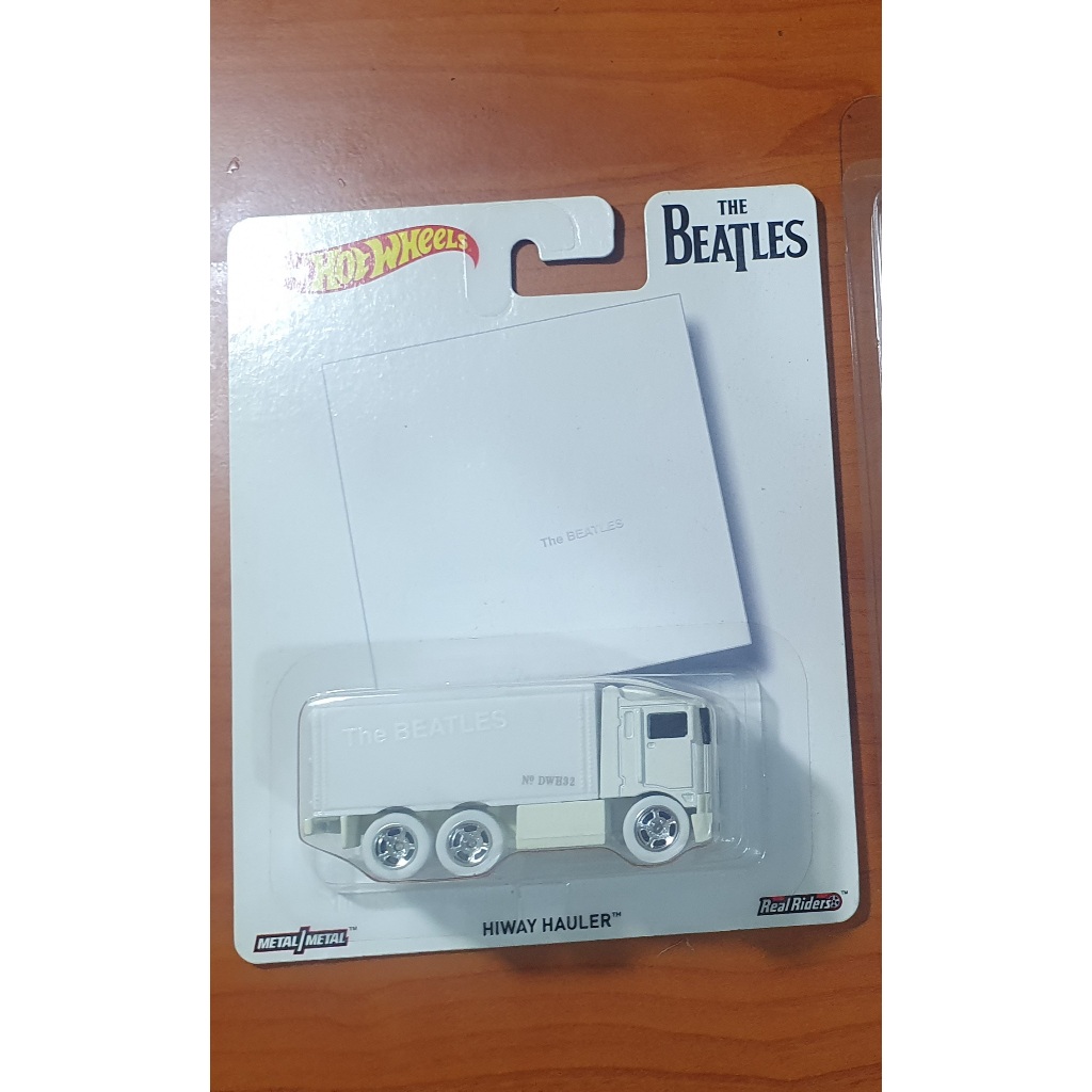 HOTWHEELS HIWAY HAULER THE BEATLES