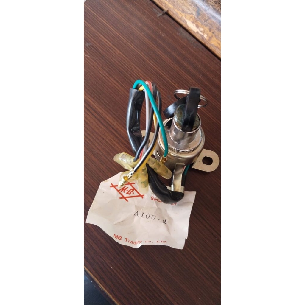 KUNCI KONTAK SUZUKI A100 A-100 -4