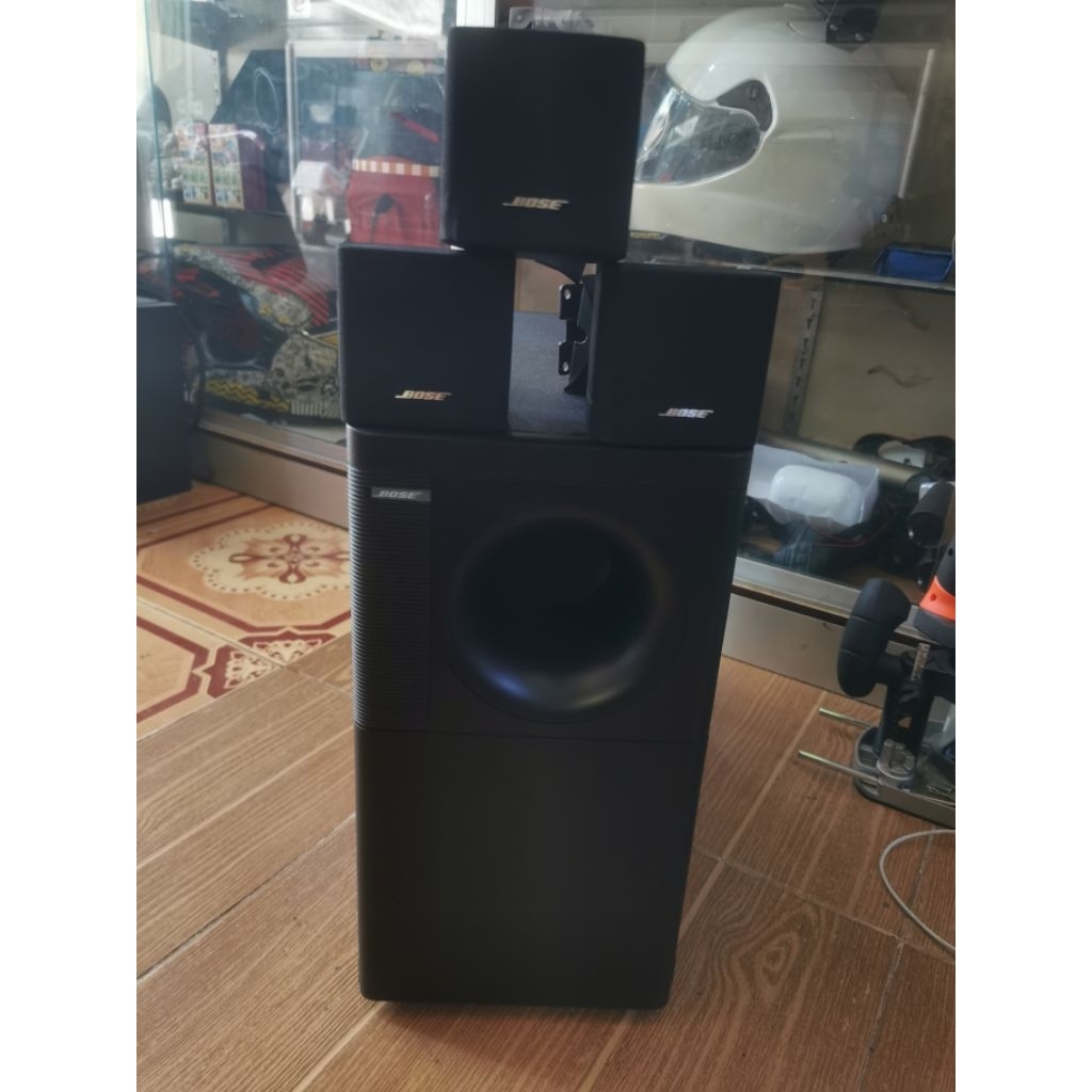 bose acoustimass 5 seri II + bose free space  satelite speaker