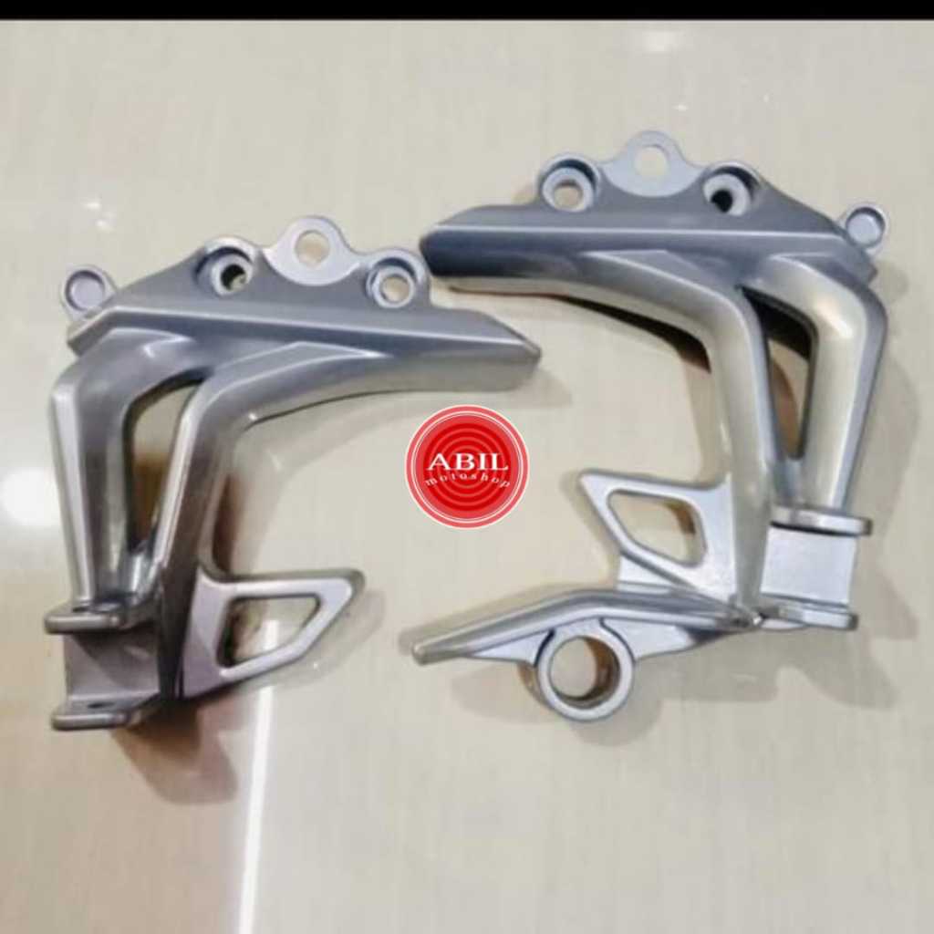 Dudukan postep pijakan kaki belakang jupiter z1/jupiter salib