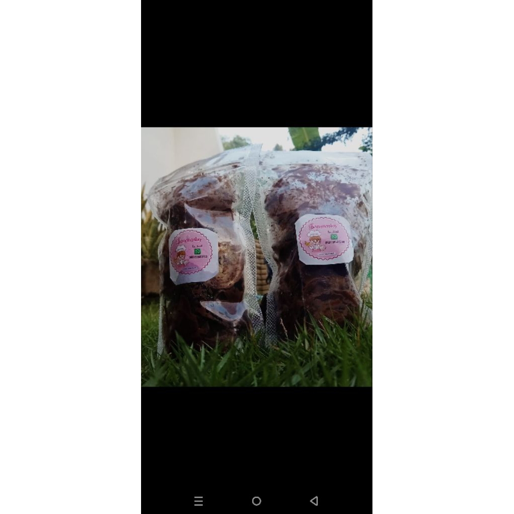 

KERIPIK PISANG LUMER LAMPUNG