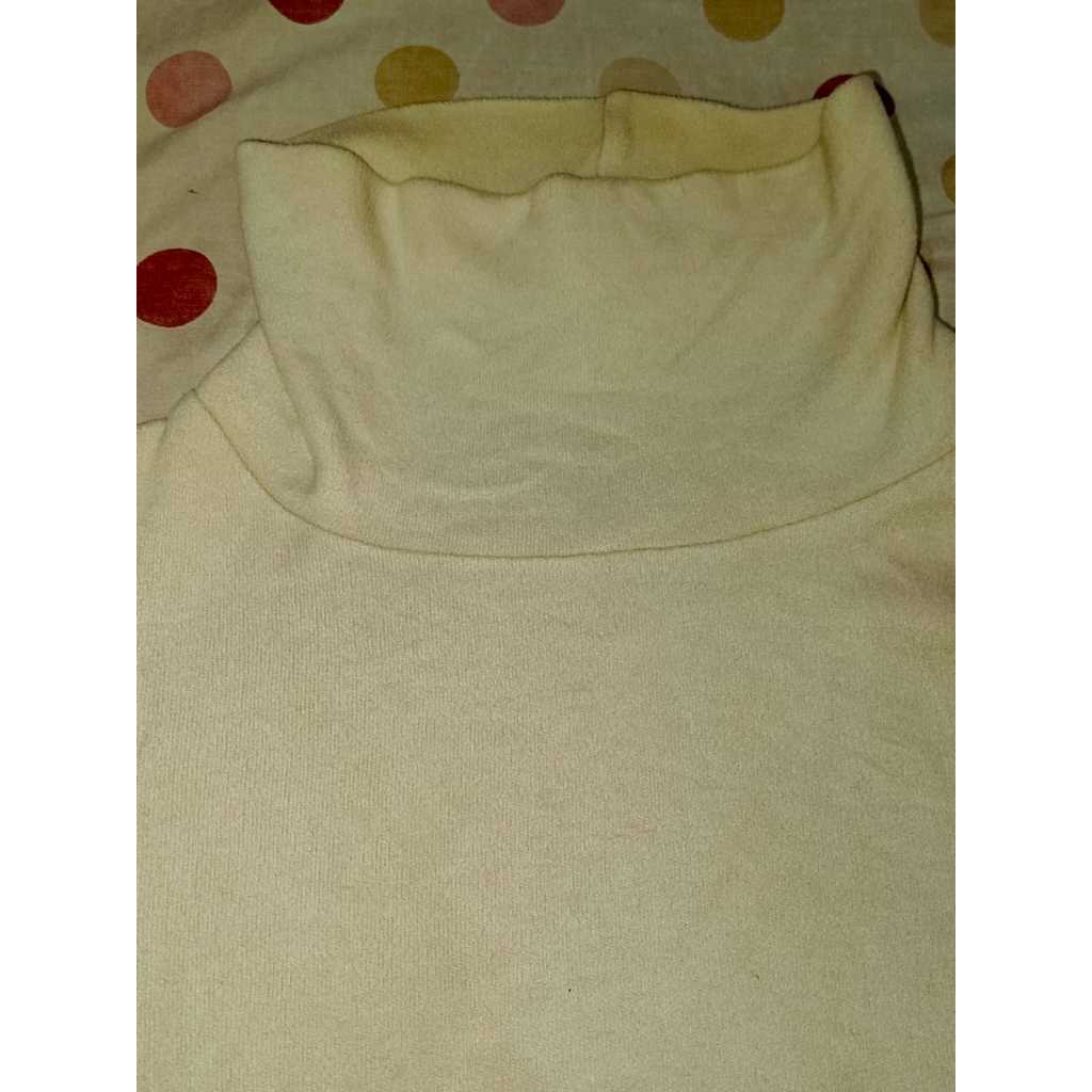 Manset Uniqlo suede halus size L Preloved