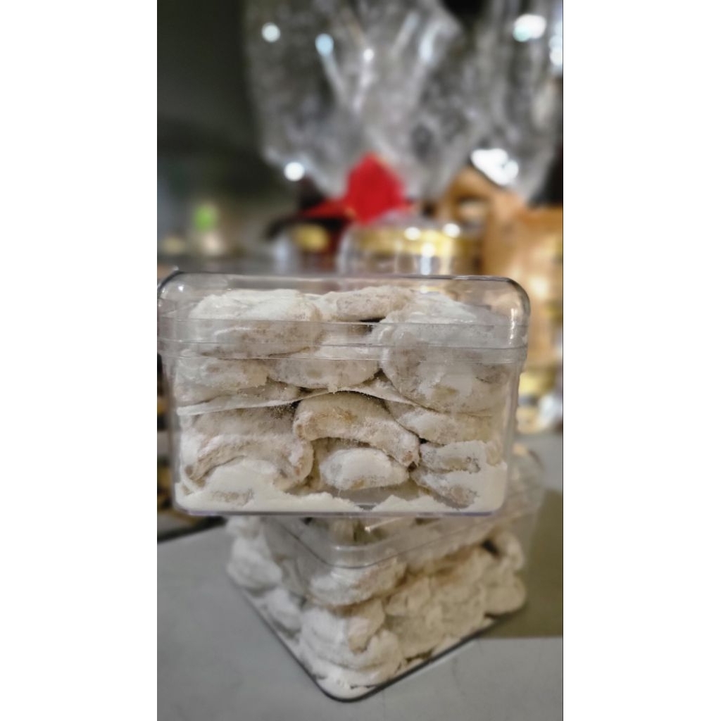 

putri salju almond