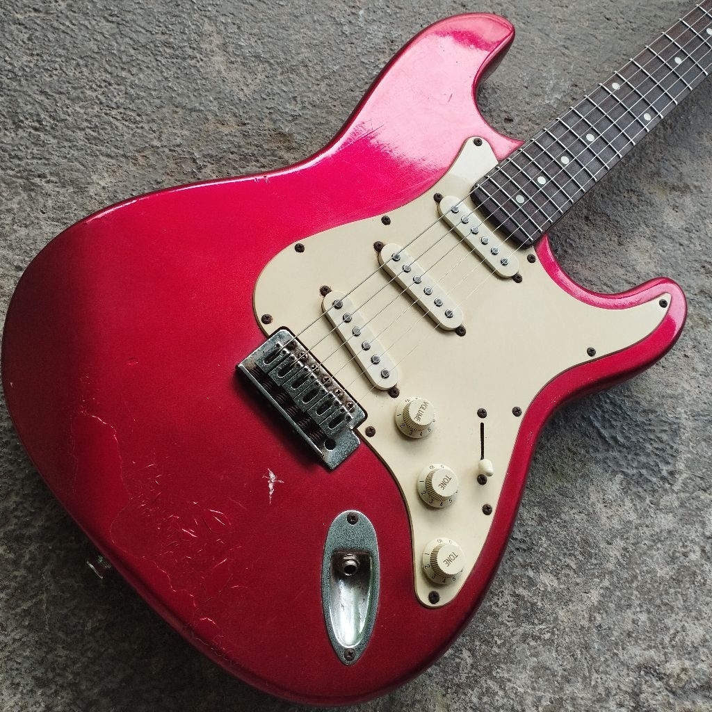 GITAR LISTRIK ORIGINAL CARAYA STRATOCASTER SECOND