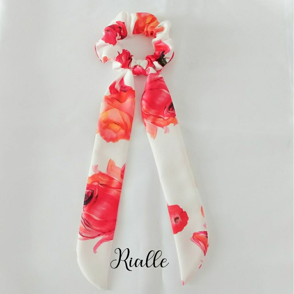 Ikat Rambut Scrunchies pita panjang