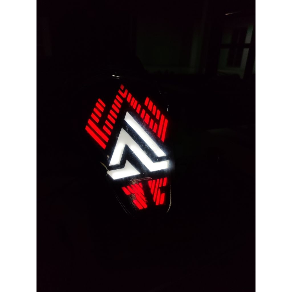 stoplamp custom scoopy