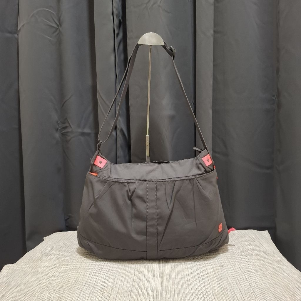 K Swiss Tas Duffel Nylon in Taupe