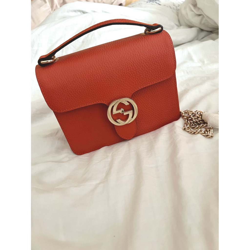 tas preloved,tas pesta ,tas lebaran,tas bekas,tas sling bag,tas modis,tas premium,tas bermerek
