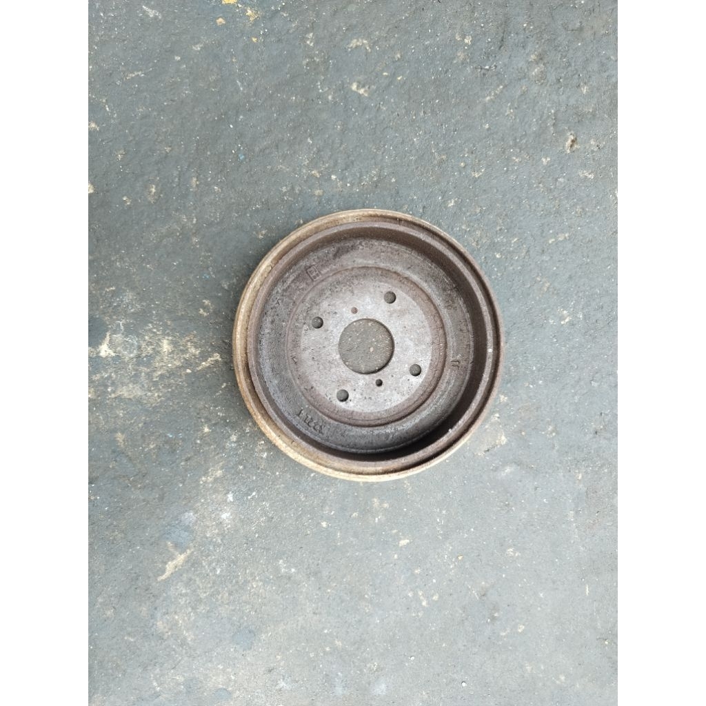 suzuki futura tromol roda belakang