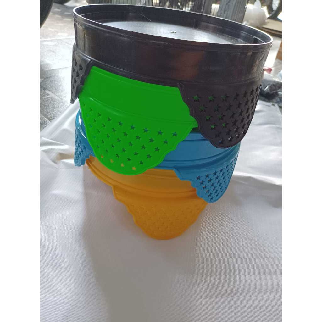 tebok sangkar burung pleci bulat ram besi plastik