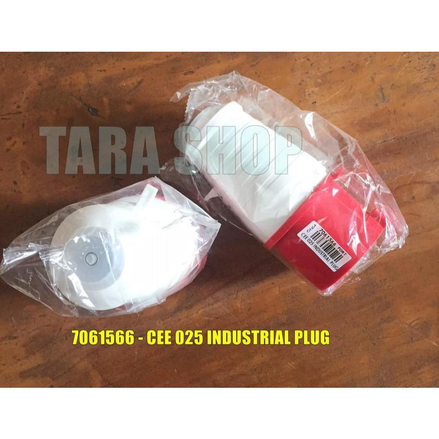 INDUSTRIAL PLUG FORT CEE 025