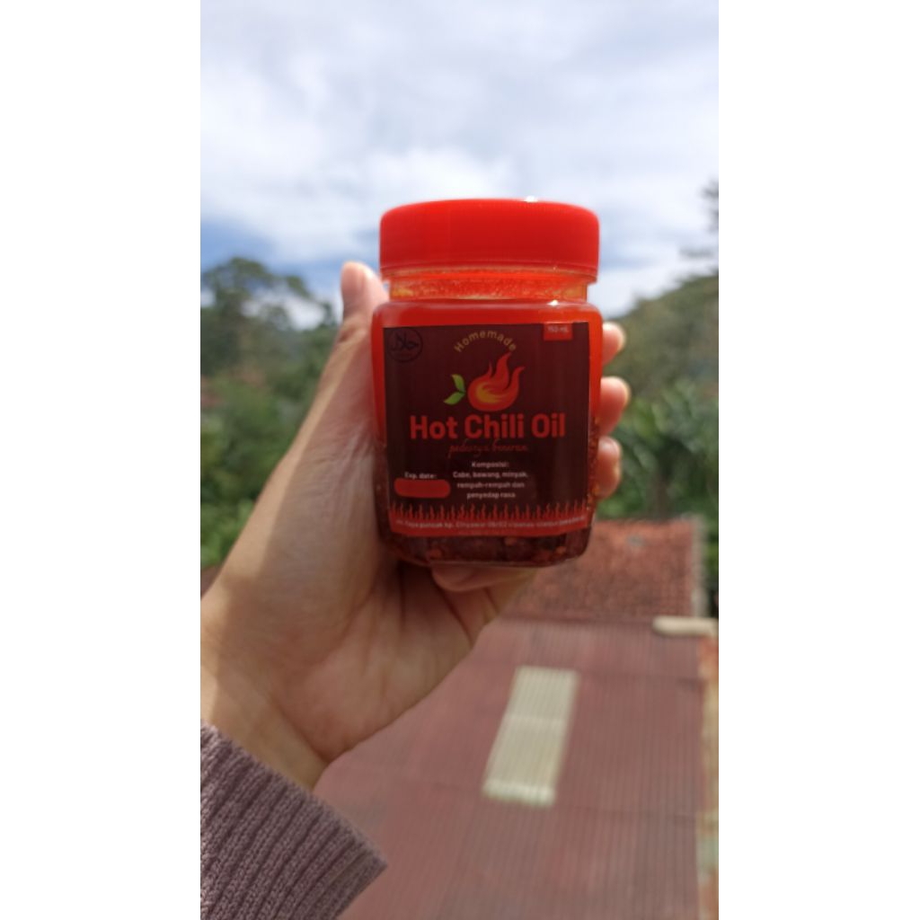 

Hot Chili oil serba chili