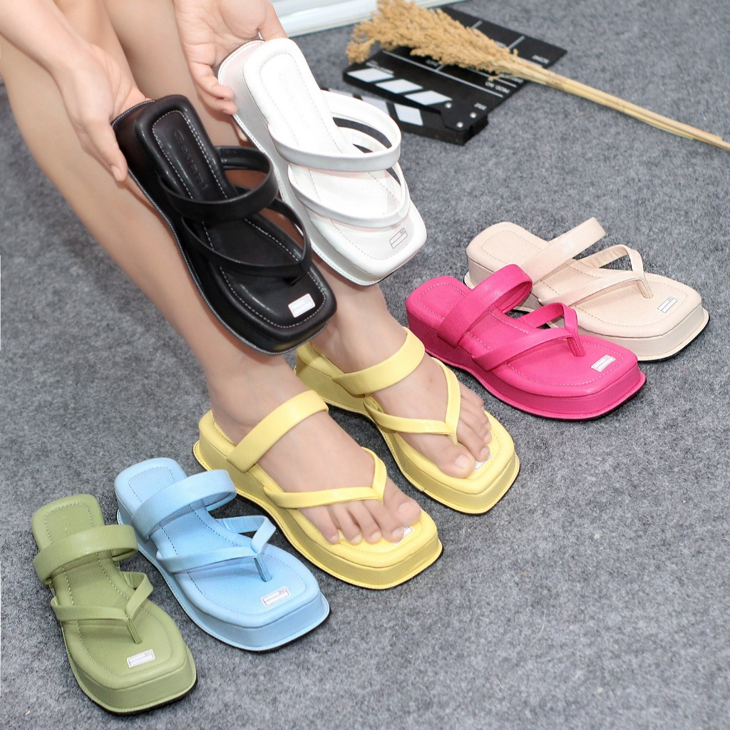 GS69 - Sendal Wanita Model Slip-on Tali Jepit Bahan Sintetis Pijakan Full Busa Empuk Lembut Sol Flat