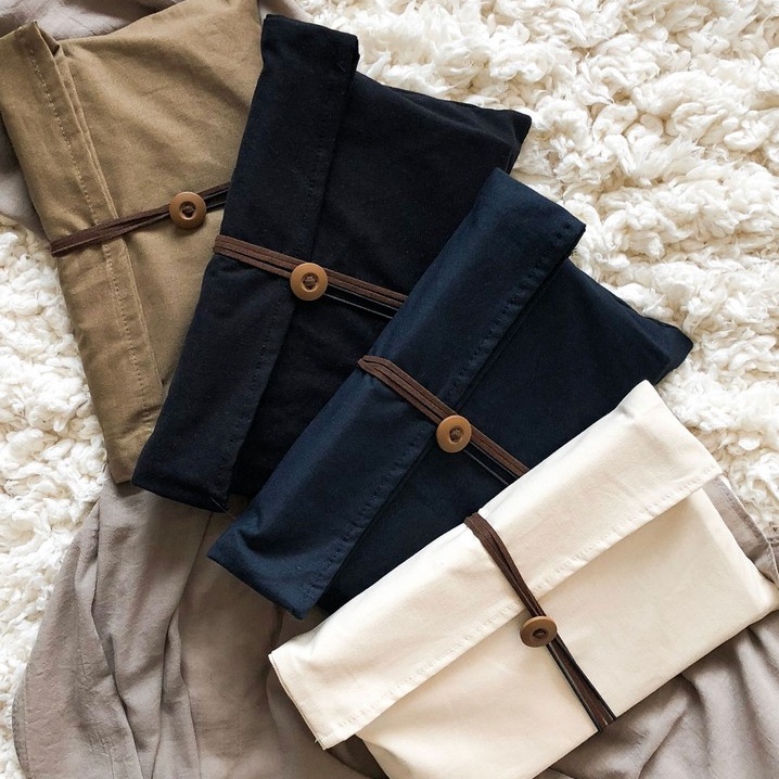 

KODE L49N Book Sleeve Kantong Buku