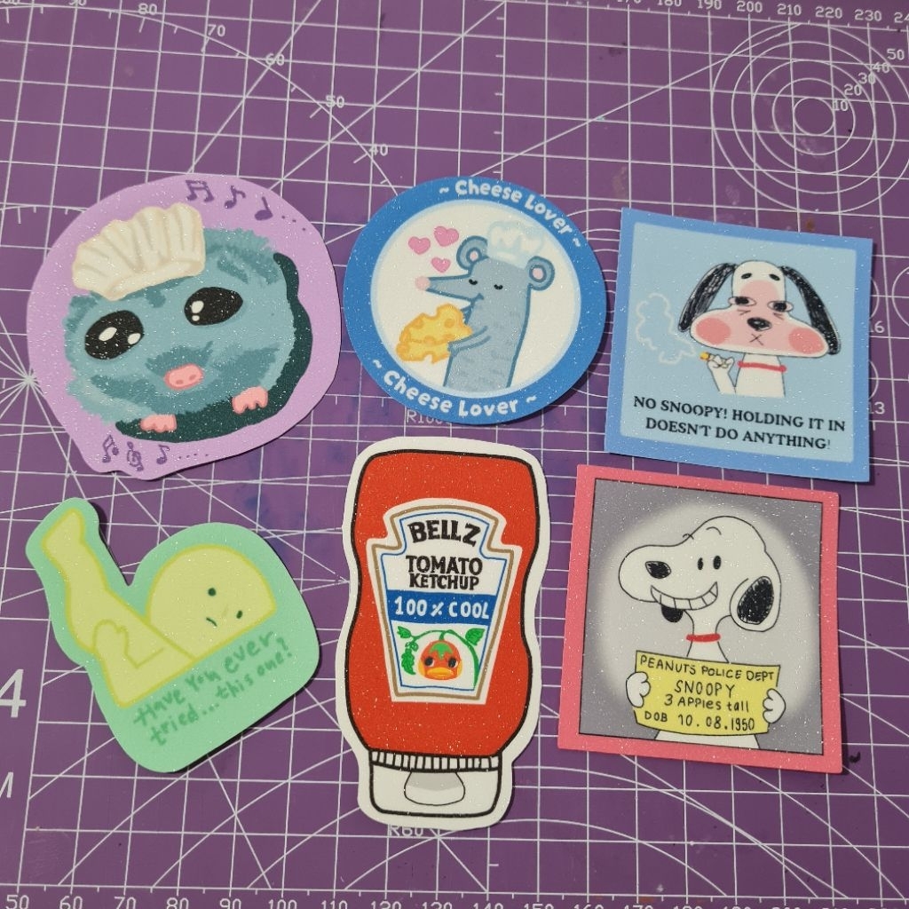 

A GRADE Snoopy, Animal Crossing, Ratatouille Stickers [PURCHASE 3, GET 1 FREE B GRADE/FREEBIE STICKER]